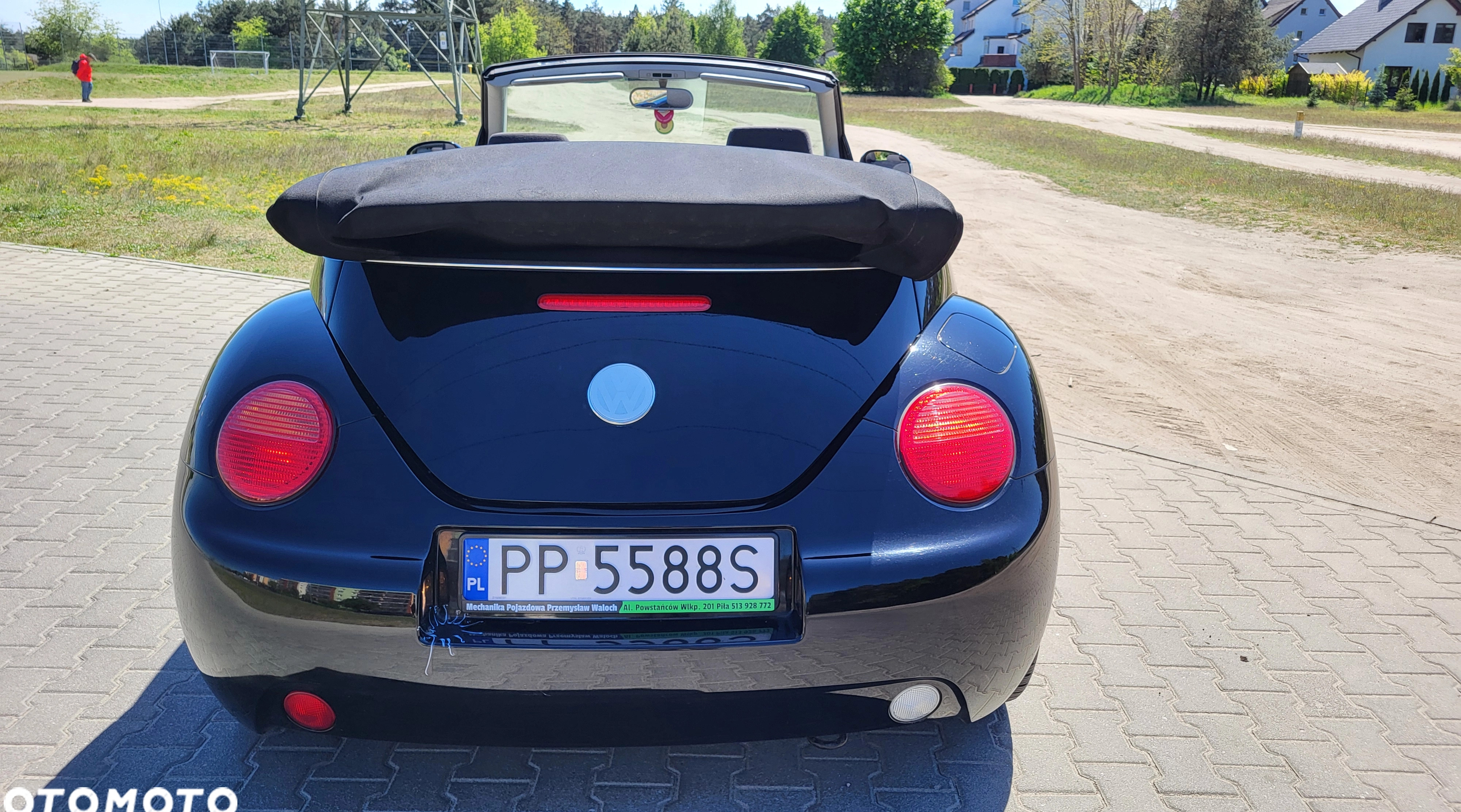 Volkswagen New Beetle cena 12999 przebieg: 185000, rok produkcji 2004 z Piła małe 326